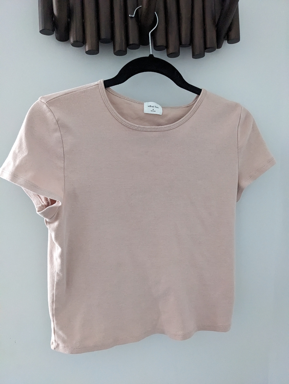 Wilfred Women's Cropped Short Sleeve Tee in Dusty Pink Rose - Size US M
